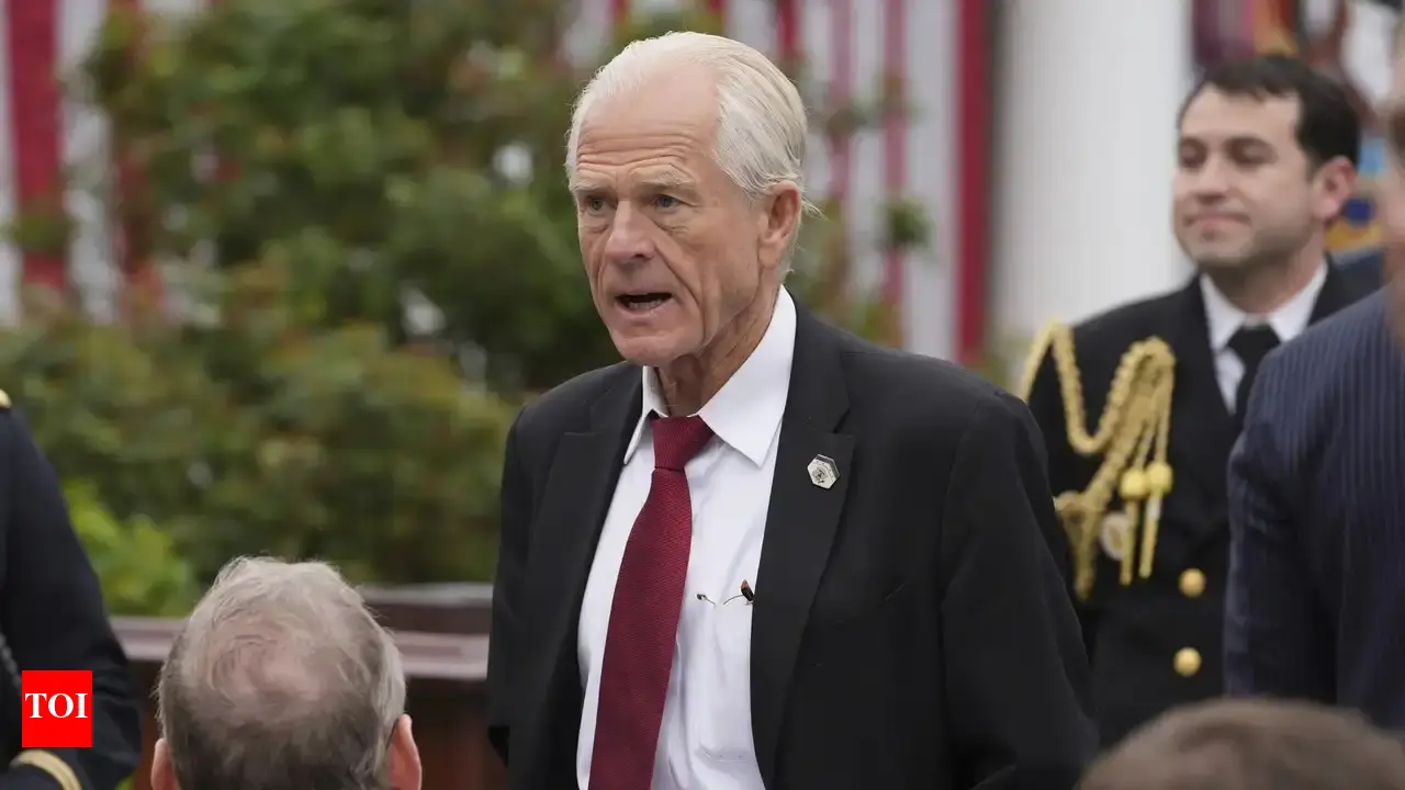 2025年4月13日周末特别篇：治大国如翻烙饼，周六半导体免关税，下周再加回来；纳瓦罗出局，Bessent主导关税延期；信用尽失，美股反弹还有望吗？