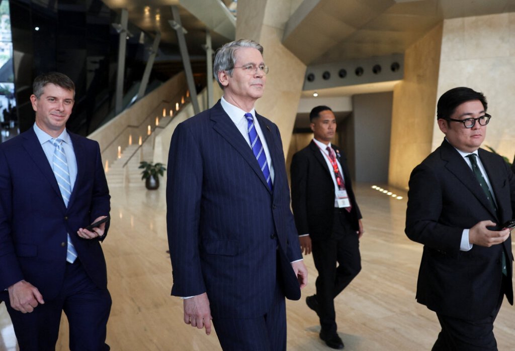 2025年10月26日：中美和谈，美股大涨，Q4回调理论要破产了吗？